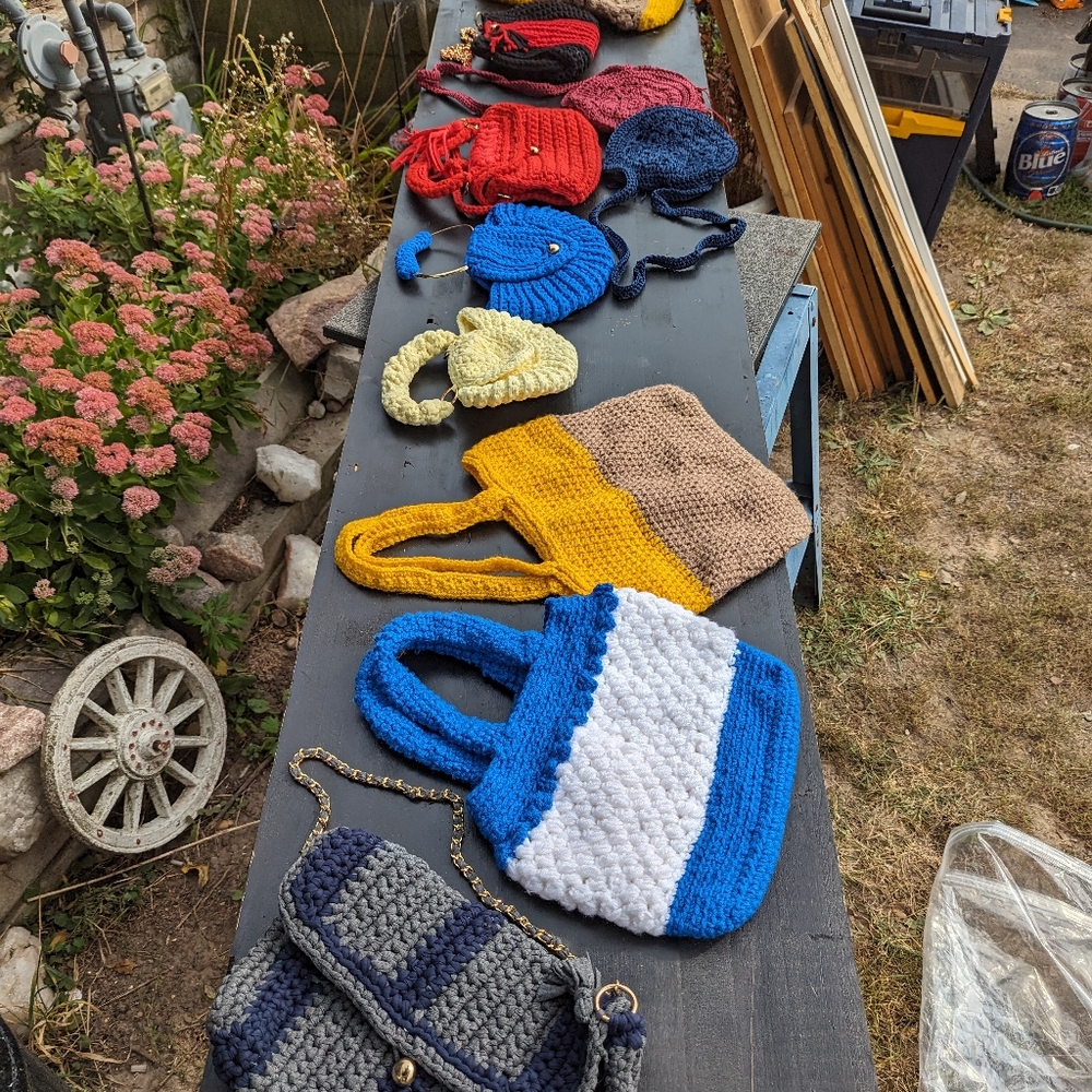 Various wool purses